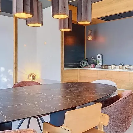 빌라 Luxurious Located At La Pironniere