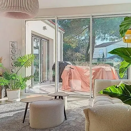 Luxurious Located At La Pironniere Villa Les Sables-d'Olonne